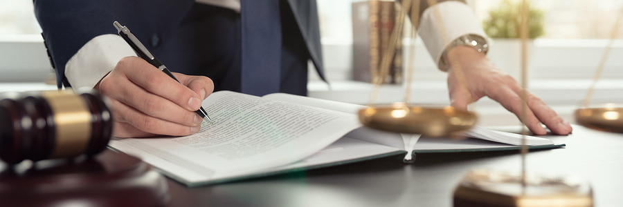 How to Pick the Right Attorney for Your Startup